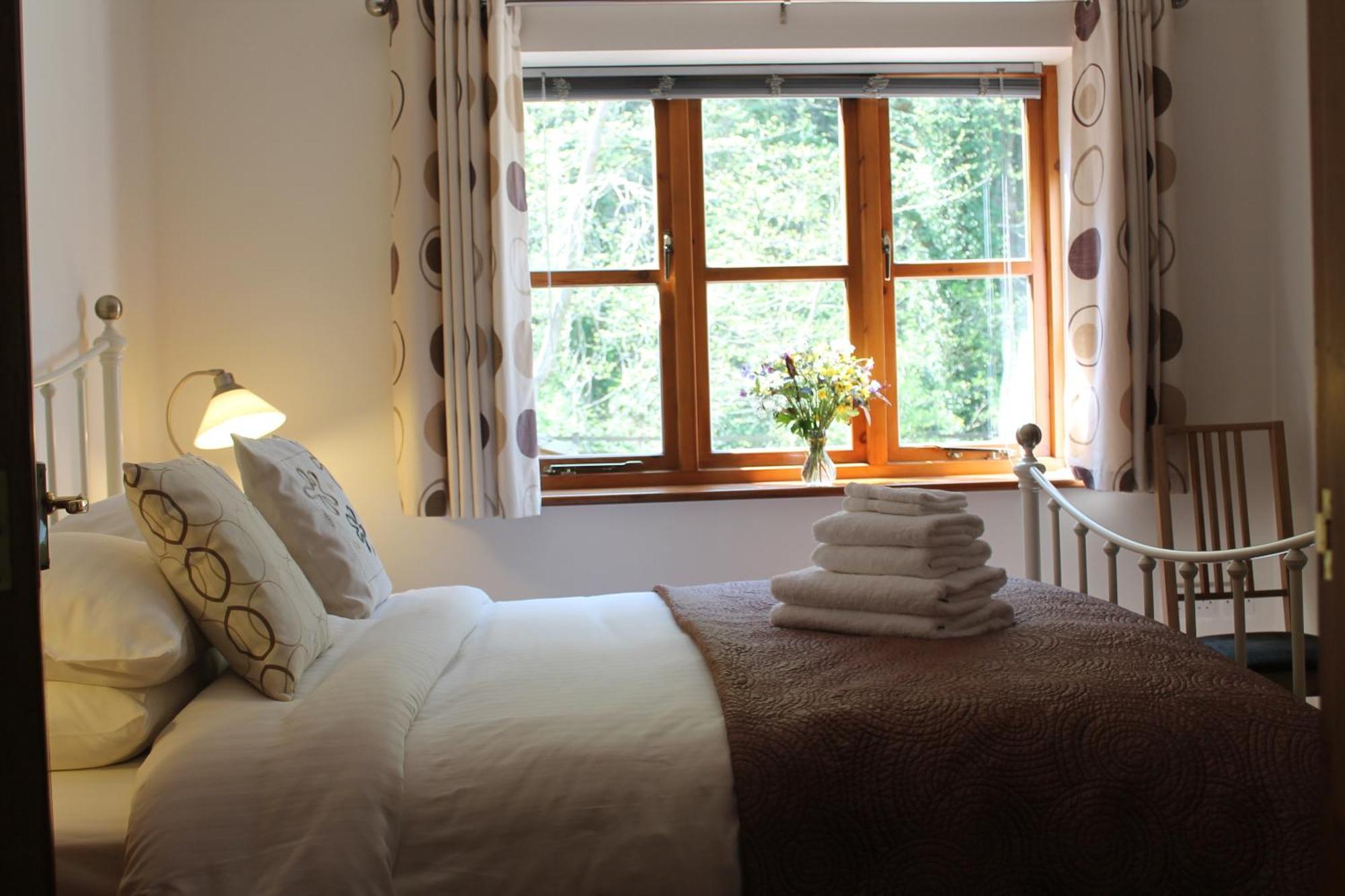 Ferienhaus Travel Fox Cottages- Swimming Lake, Bbq Hut, Games Area - Alton Towers Froghall