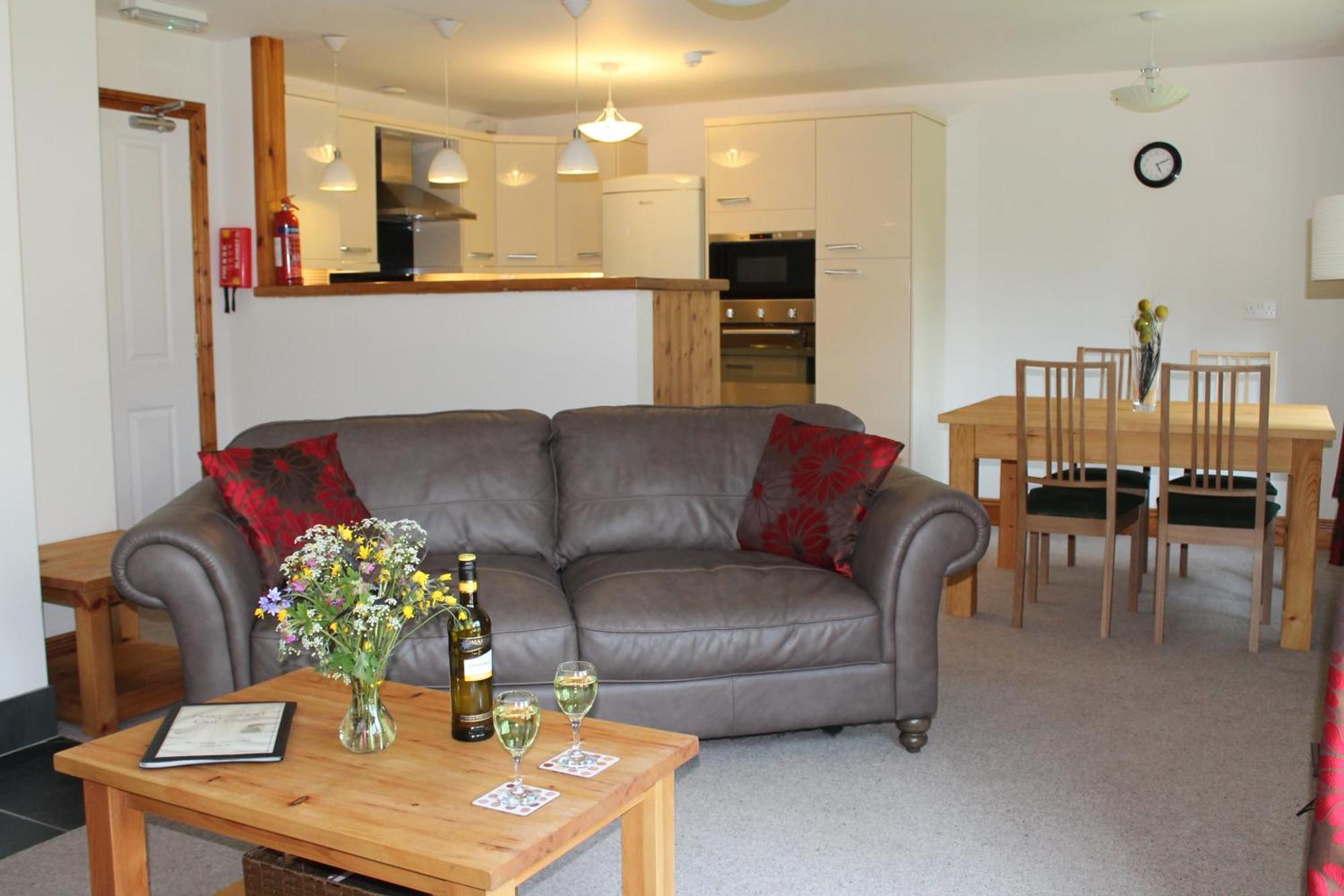 Travel Fox Cottages- Swimming Lake, Bbq Hut, Games Area - Alton Towers Ferienhaus Froghall