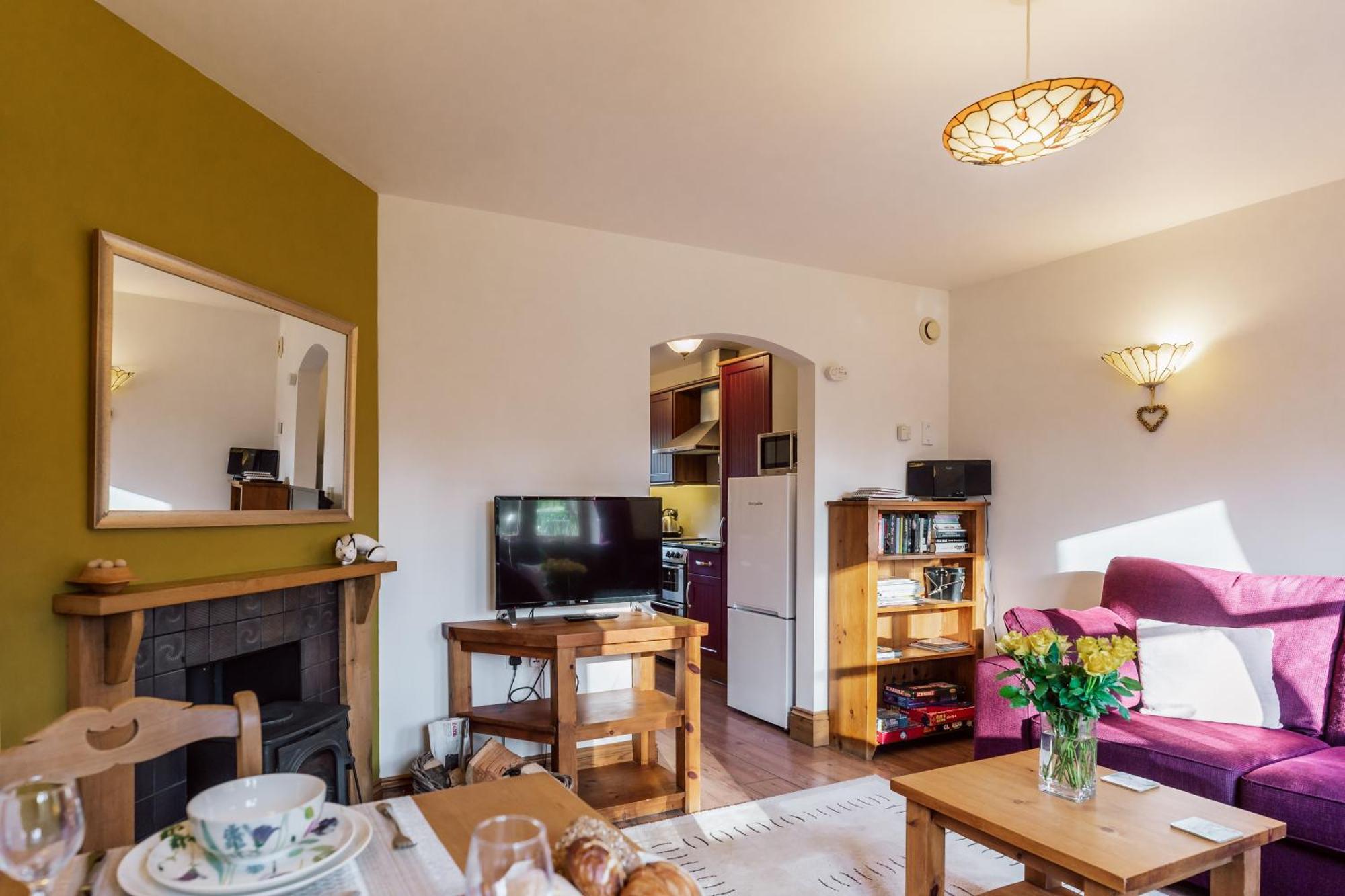 Travel Fox Cottages- Swimming Lake, Bbq Hut, Games Area - Alton Towers Ferienhaus