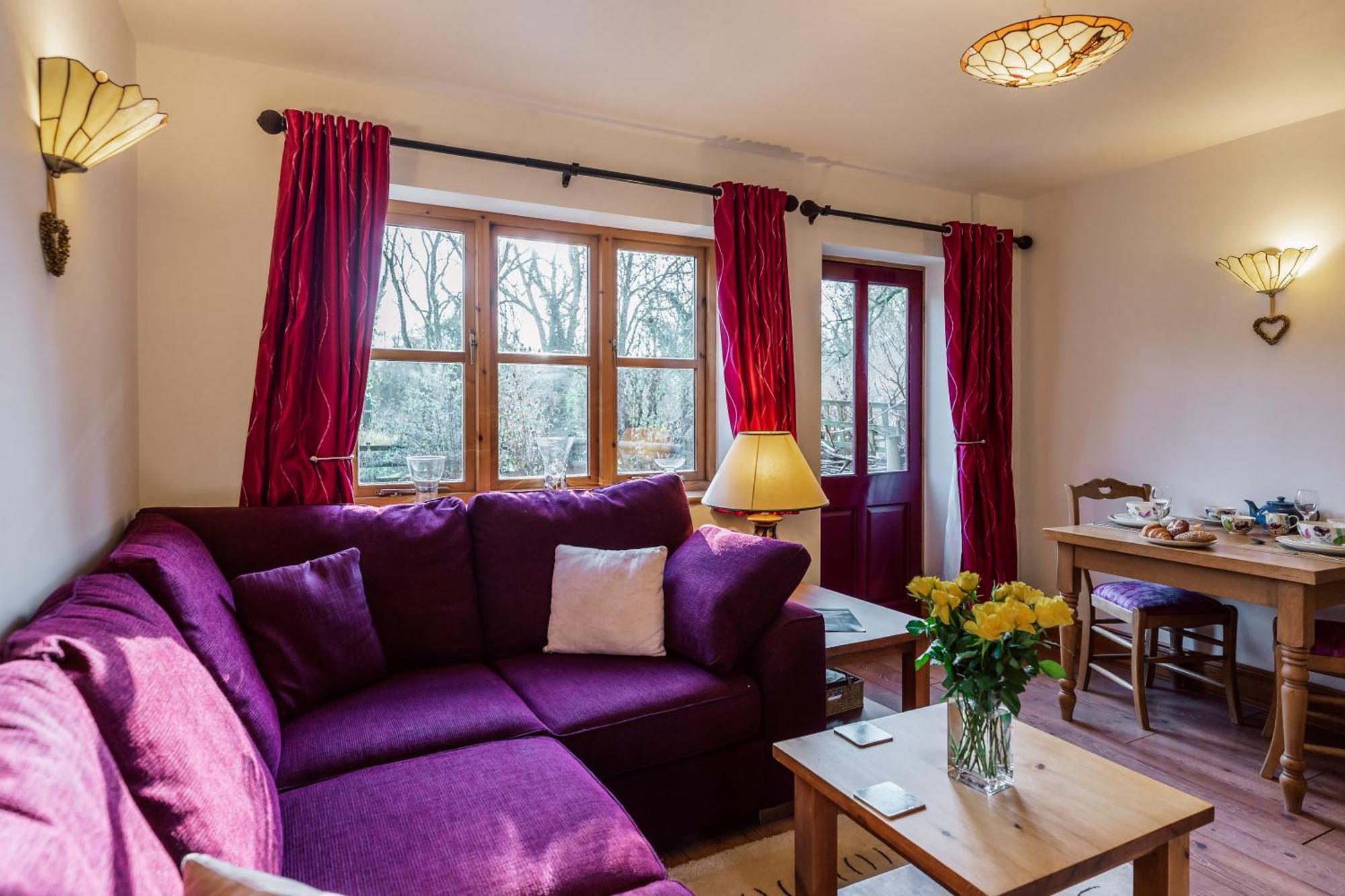 Ferienhaus Travel Fox Cottages- Swimming Lake, Bbq Hut, Games Area - Alton Towers