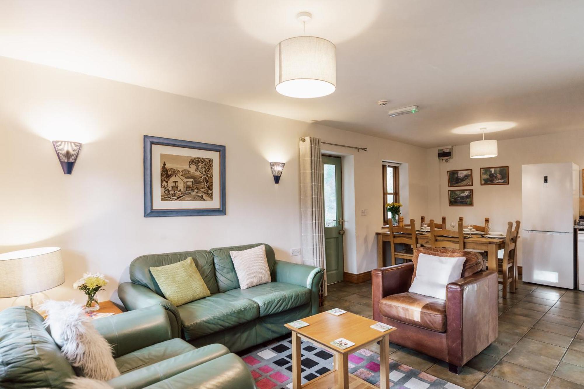 Сasa de vacaciones Travel Fox Cottages- Swimming Lake, Bbq Hut, Games Area - Alton Towers *